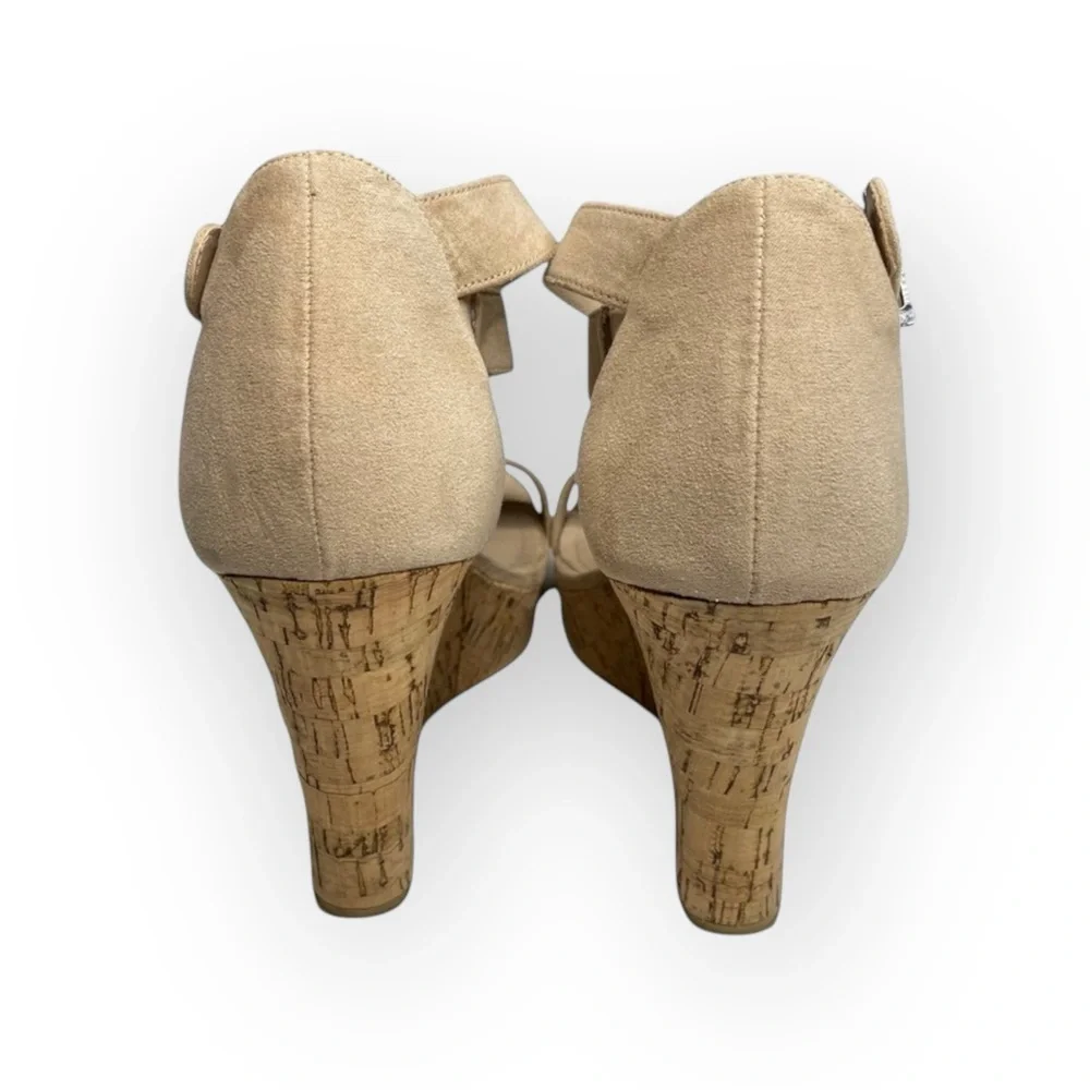 Charles by Charles David ᪥ Leanna Wedge Cork Platform Sandals ᪥ Nude Microsuede